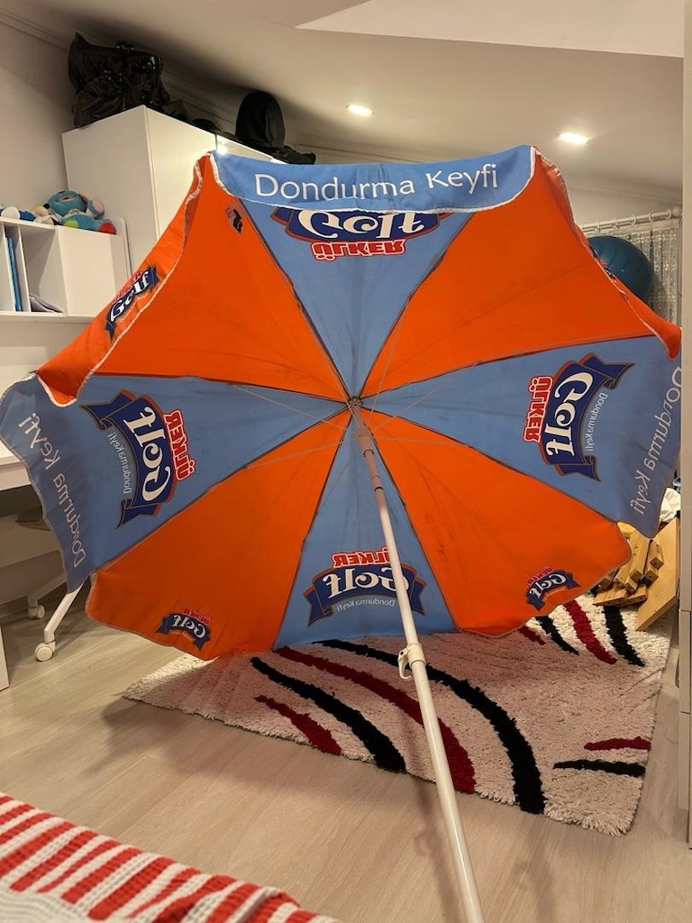 PLAJ ŞEMSİYESİ - 2