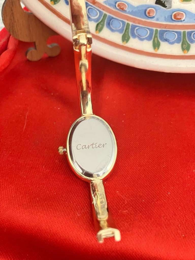 Cartier Altın Tonlu yeşil kadran kelepçe kordon oval kadın saat - 9