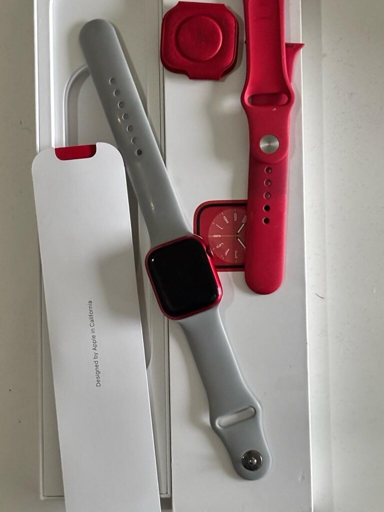 apple watch 8 . 41mm kırmızı - 2