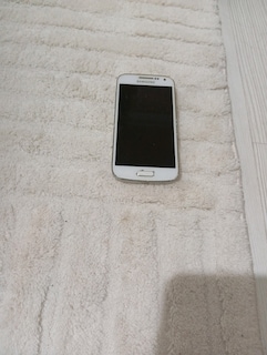 iki adet Samsung telefon kırmızı kılıfı olan çalışıyor şarjı Yok diger - 3