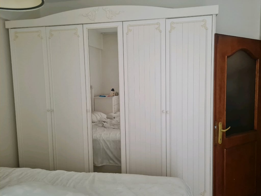 mobilyalarin hepsi özel uretim yemek masasi dahil - 5
