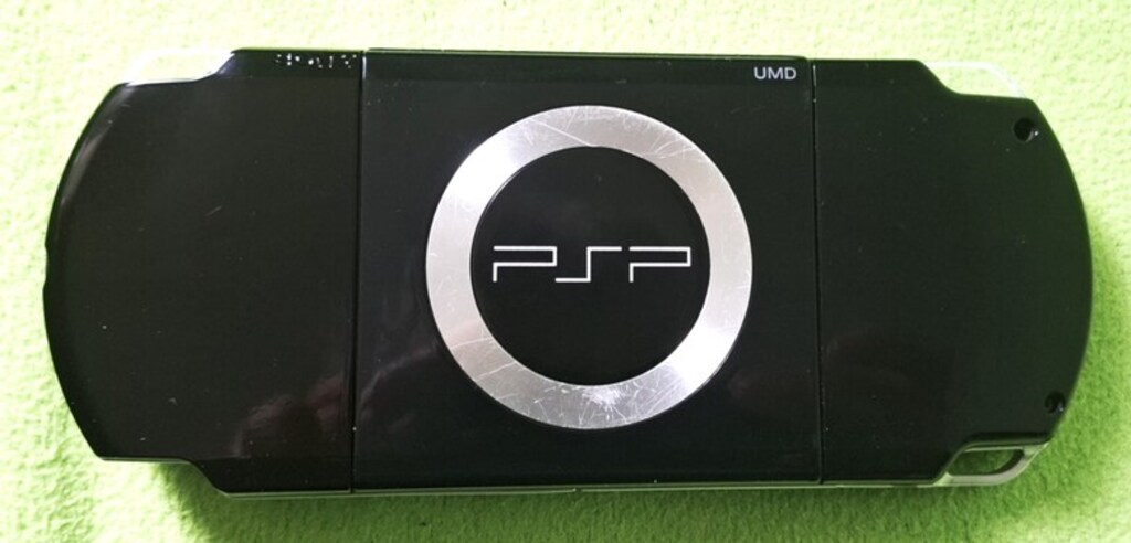 PSP 2004 KOLOKSİYONLUK 32GB\70 DEV OYUN ARŞİFLİ TAM SET - 4