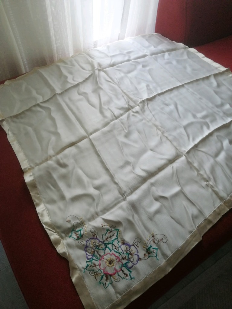 Vintage El işi (İğne ardı ve sarma işi) bohça - 11