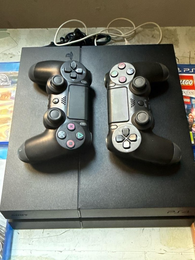 Temiz Playstation 4 - 2