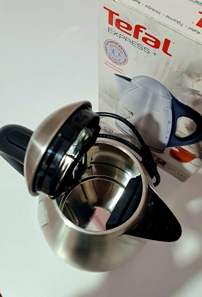 TEFAL KETTLE - 5