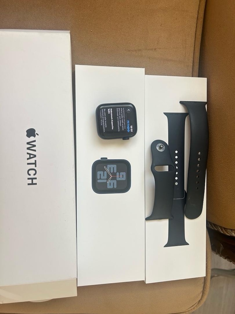 Apple Watch se2 - 3