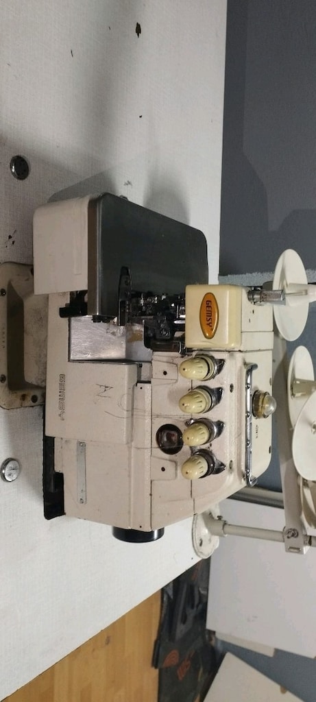 4 iplik Alman malı overlok ve dikiş makinesi - 6