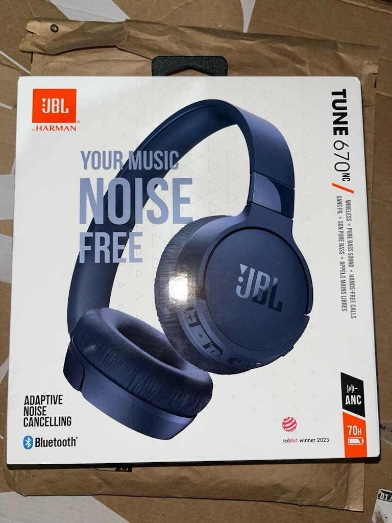 JBL TUNE 670