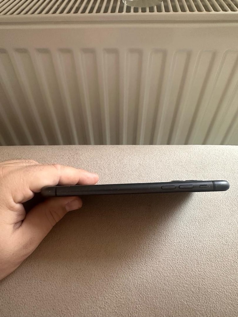 İPhone 11 SİYAH 128 GB PİL %100 KUTULU - 4