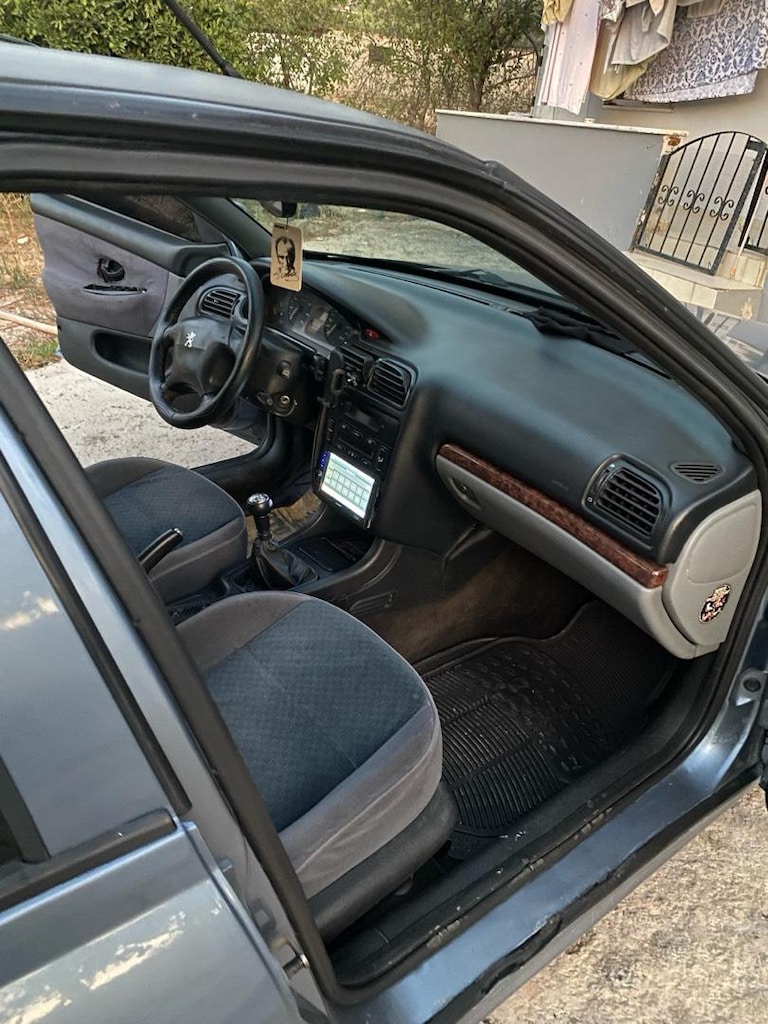 Peugeout 406 eski makam aracı - 9