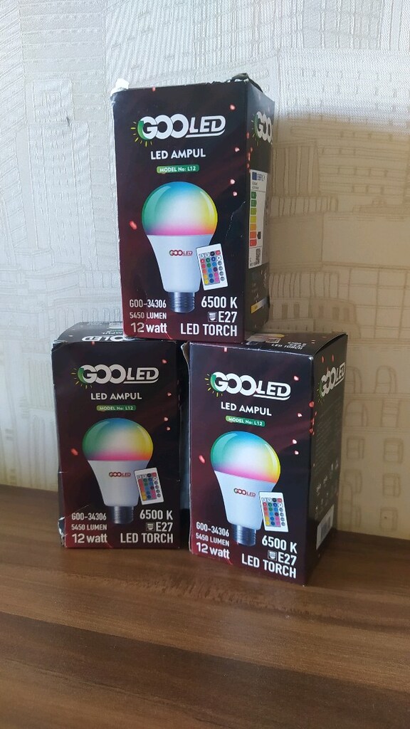 3 Kutu Uzaktan Kumandalı RGB LED Ampül - 2