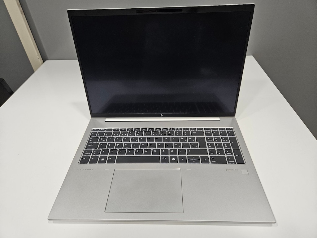 HP ELİTEBOOK 865 G10 + DOKUNMATİK EKRAN+ 32 GB RAM + 1TB SSD - 3