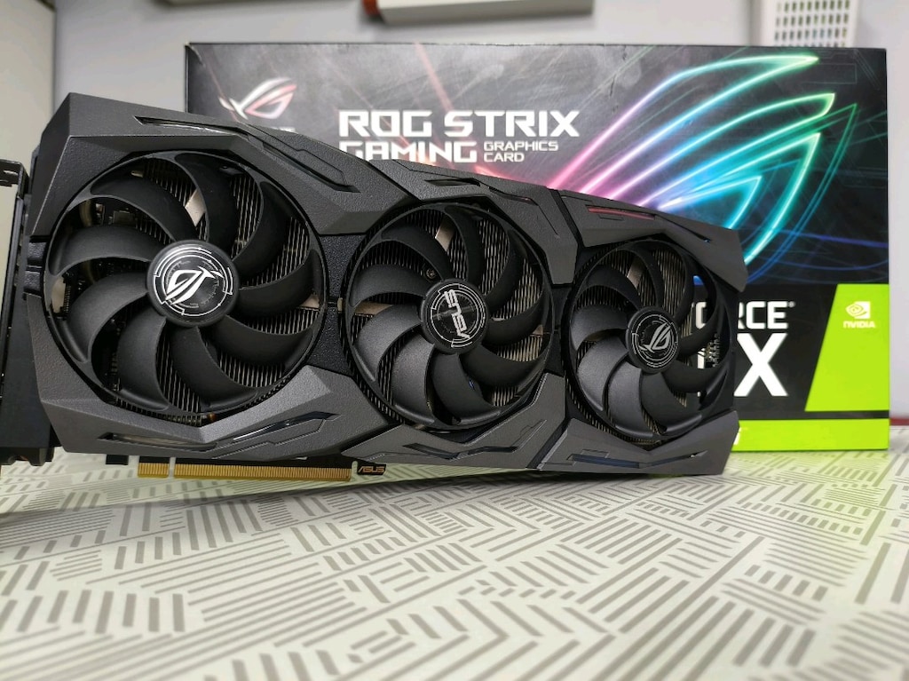Asus rog strix RTX 2070 süper ekran kartı - 3