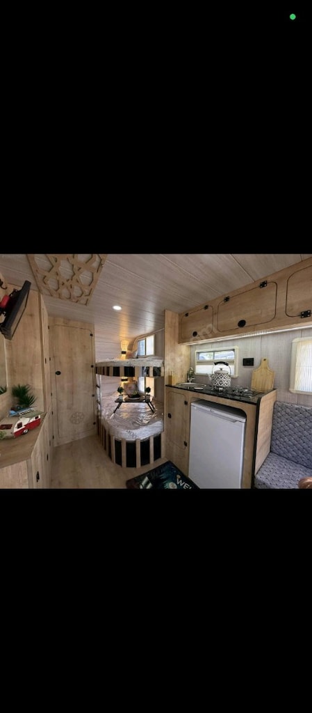 satılık 2024 model karavan 6 kişilik - 3