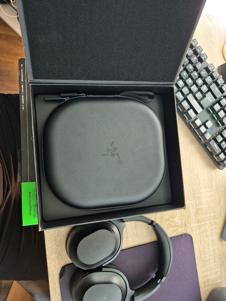 Razer Barracuda Pro - 3