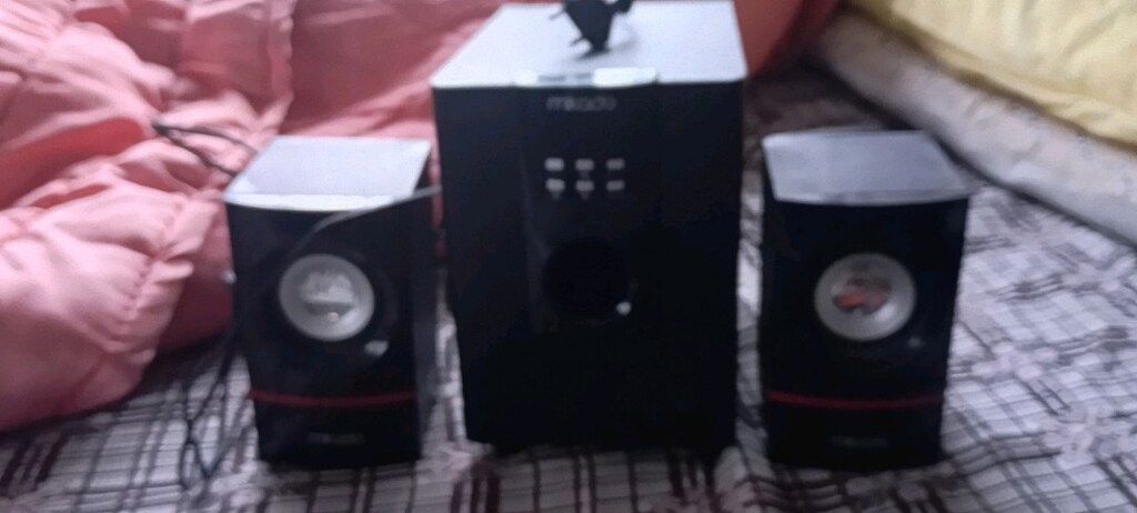 MİKADO 2+1 FLAŞ BELLEKLİ AUX GİRİSLİ RADYOLU CD KARTLI SES SİSTEMİ - 2