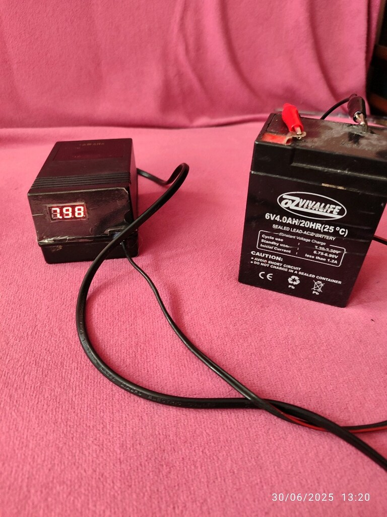 sabit8.5v 2 amper voltmetreki adaptör 450tl - 7