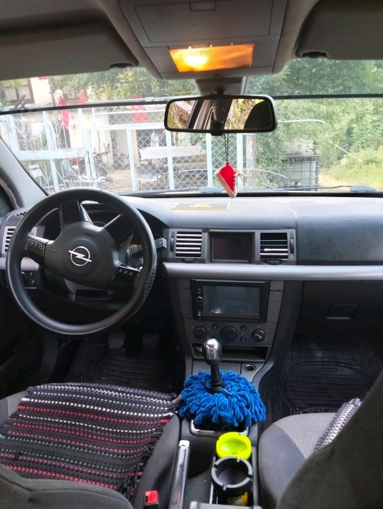 SATILIK TAKASLI ÇOK TEMİZ VECTRA - 4
