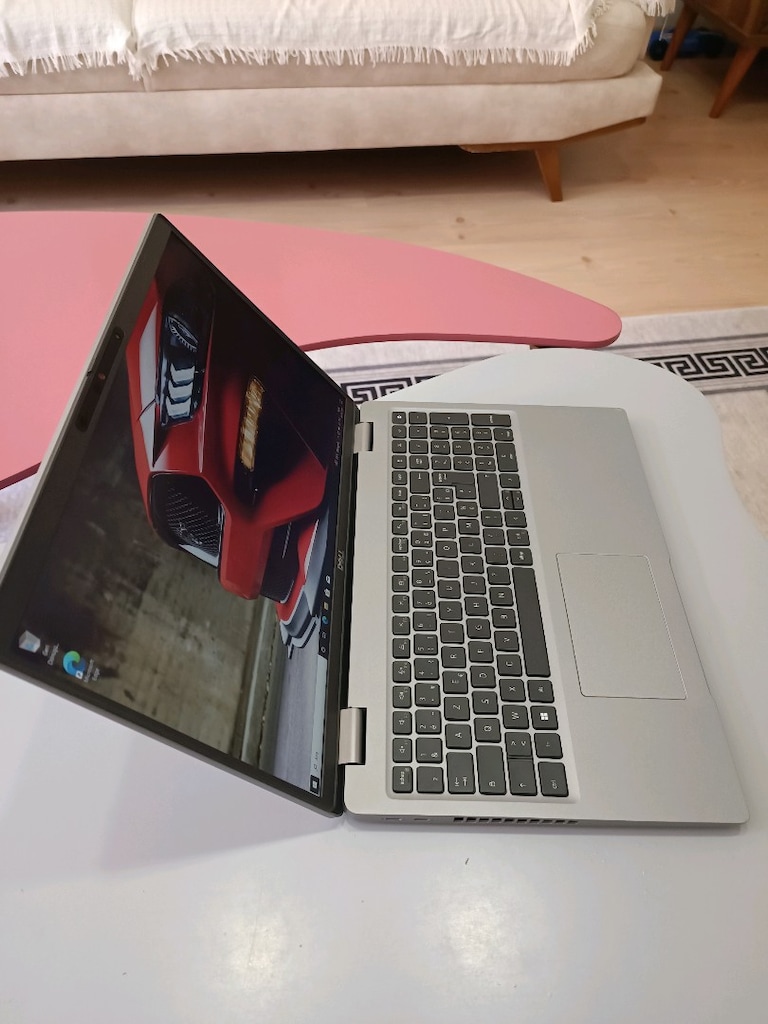 Dell Laptop İ5 11.NesiL - 8GB - 256GB SSD - Işıklı Klavye - 6