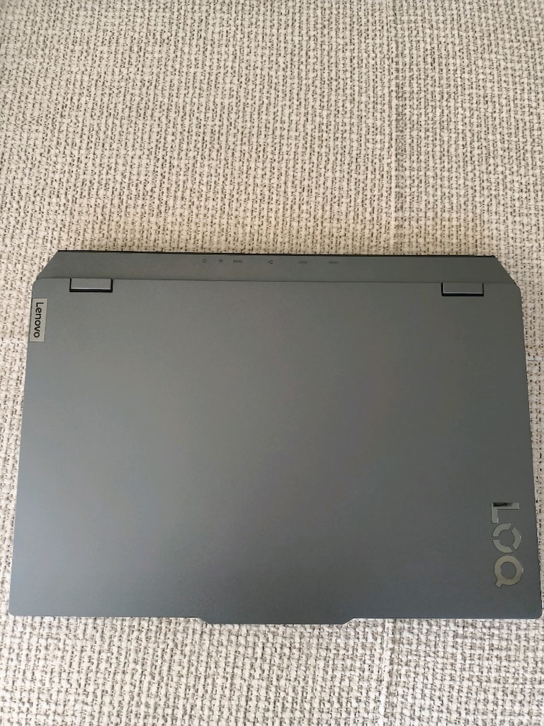 Lenovo LOQ - 8