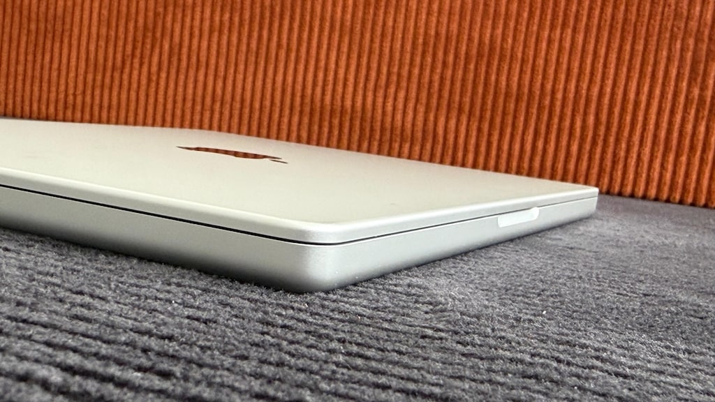 MacBook Pro m4 14 inch - 5