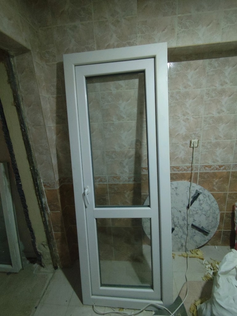 Pimapen barkon kapısı - 2