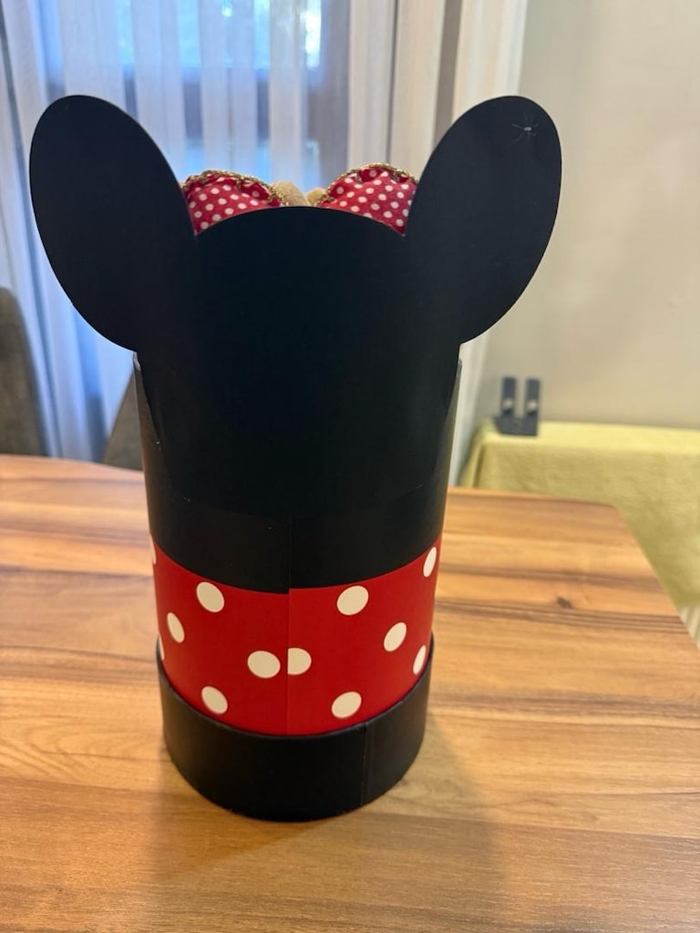 Mickey Mouseli Kutuda Kırmızı Peluş Ayılar - 6