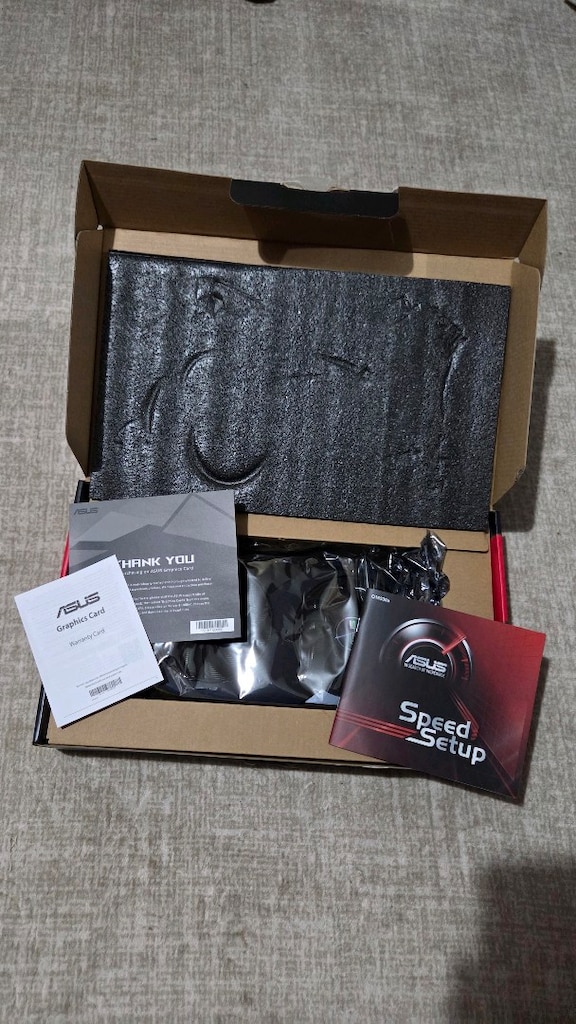 Asus amd radeon Rx6600 - 5