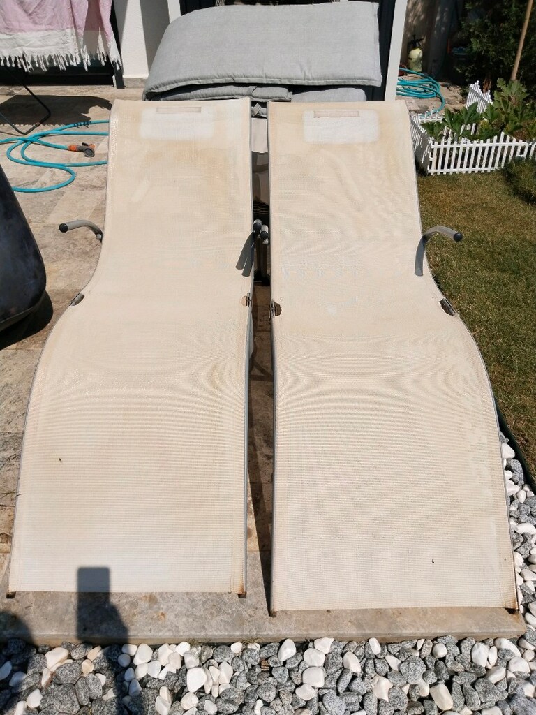 2 adet metal katlanır şezlong + 2 adet minderi - 2