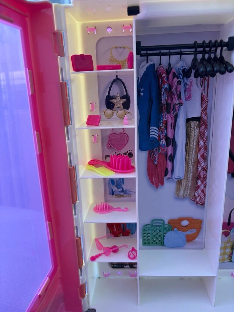 Barbie bebek dolabı ( Berbie bebek hediyeli) - 3