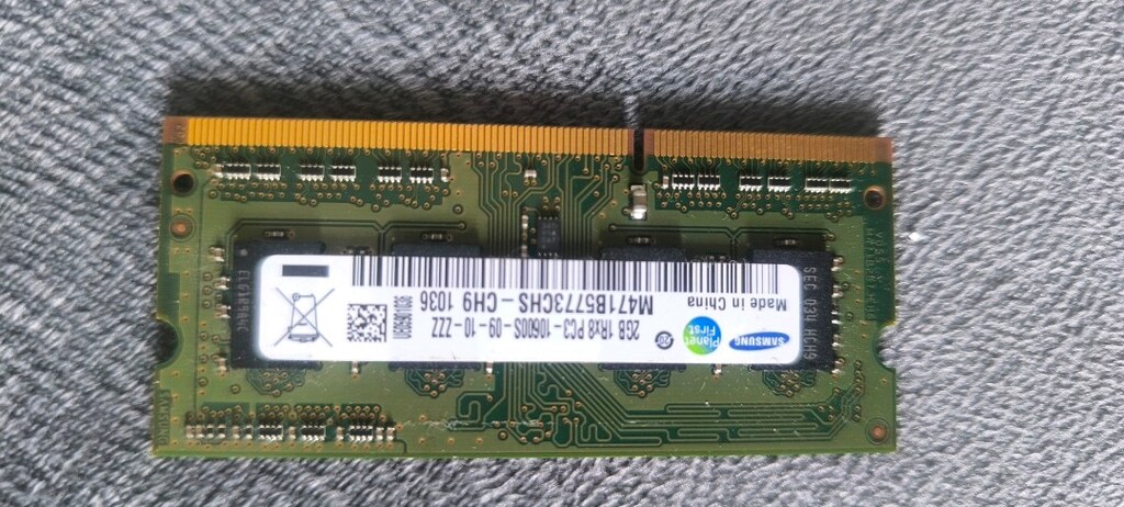 DVD CD sürücü ve 2GB+ 2GB RAM - 2