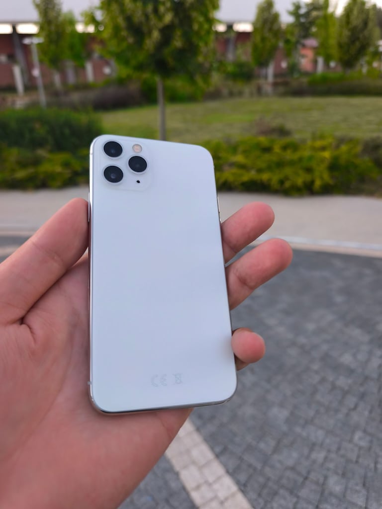 İPHONE 11 PRO 64 GB TEMİZ TR - 3