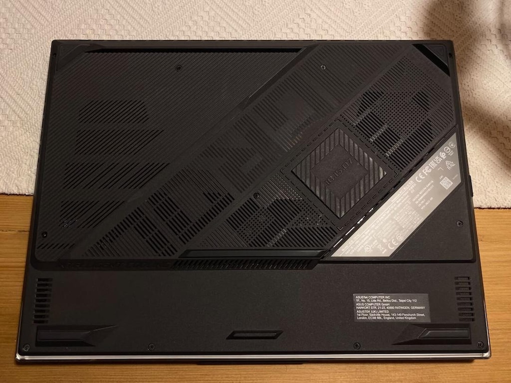 Asus Rog G16 - 3