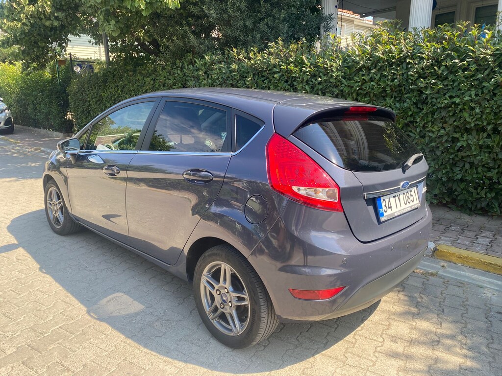 SAHİBİNDEN 2011 FORD FİESTA 1.4 TİTANİUM X OTOMATİK BENZİNLİ - 3