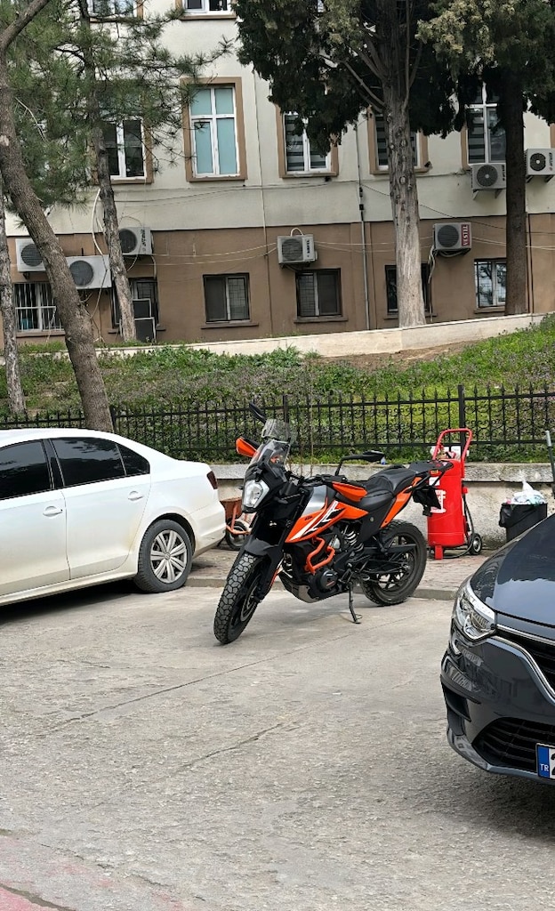 9000 km 2024 hatasız 250 Adv - 3