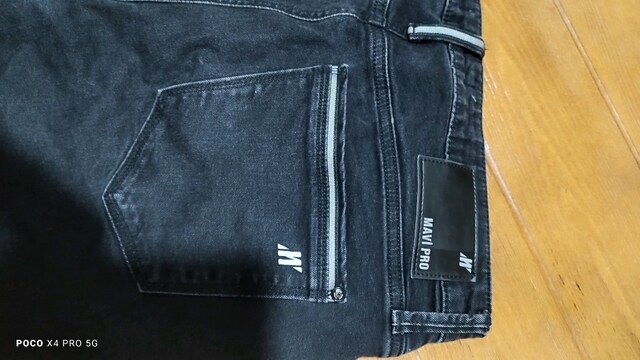 #Mavi Jeans kot pantolon..Mağazasında çok pahalıdır..Eni çekilince 42