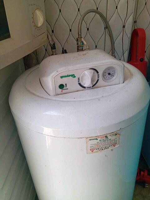 baymak termosifon 65 lt.