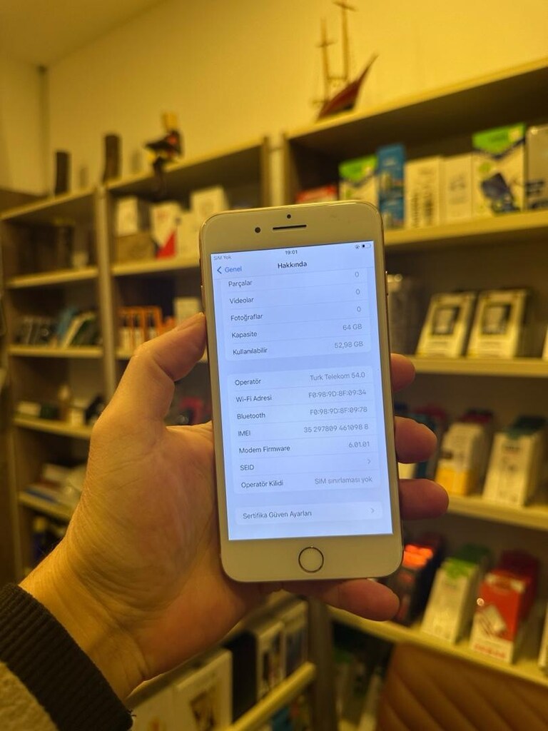 8 plus 64 gb temiz işlemsiz chz tr pil 100 yeni kzmtik 10/9 - 4