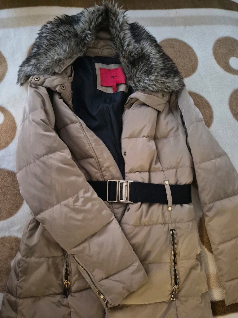 Bej Renk Pelüş Yakalı Mont - 5