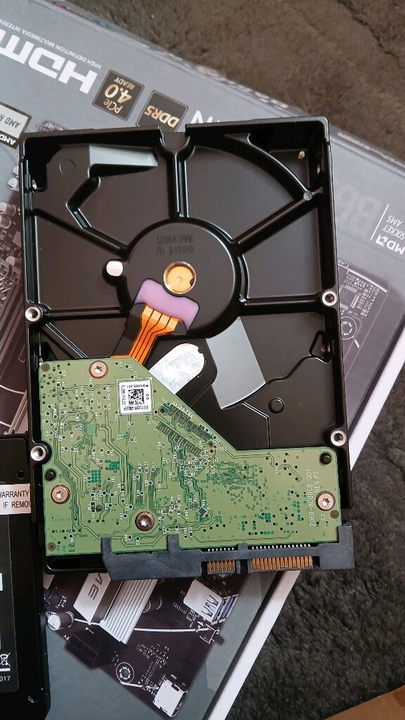 Western Digital Caviar Blue WD10EZEX SATA 3.0 7200 RPM 3.5" 1 TB Hardd - 3