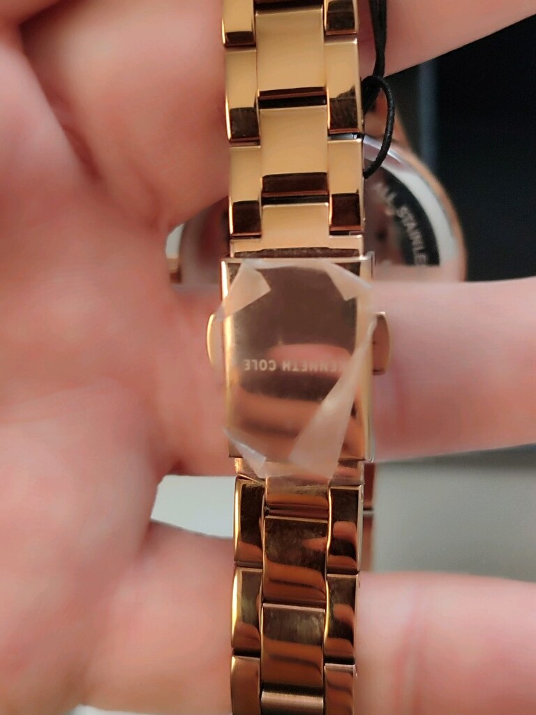 toptan fiyatıdır.KENNETH COLE EŞ SETİ erkek&kadın saat - 11