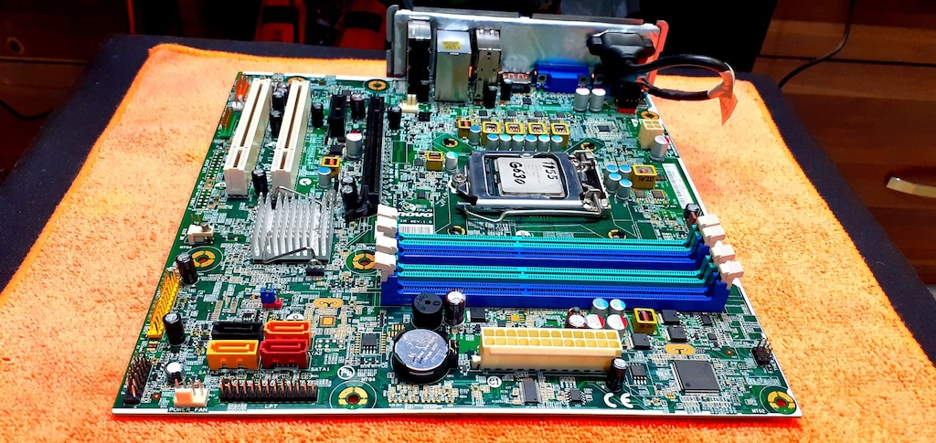 Lenovo ThinkCentre IS6XM M91p LGA 1155 Anakart - 3