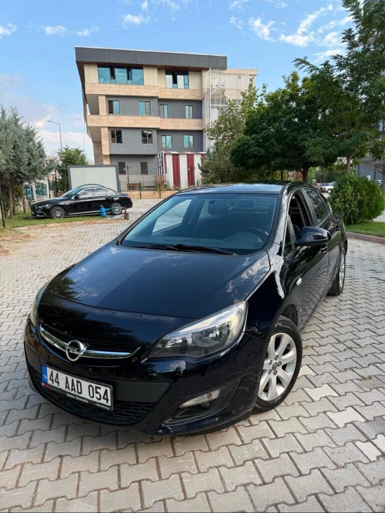 2018 çıkışlı 63.000 km de Astra J kasa. boyasız - Değişensiz-Tramersiz - 12