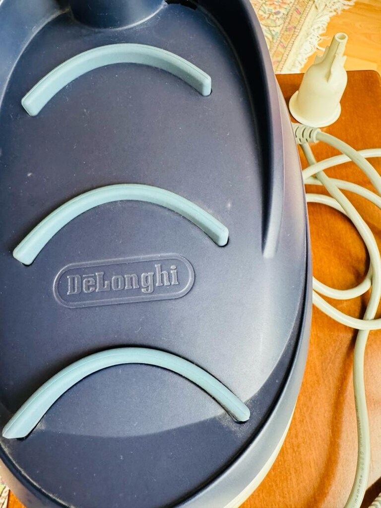 Delonghi Buhar Kazanlı Ütü - 2