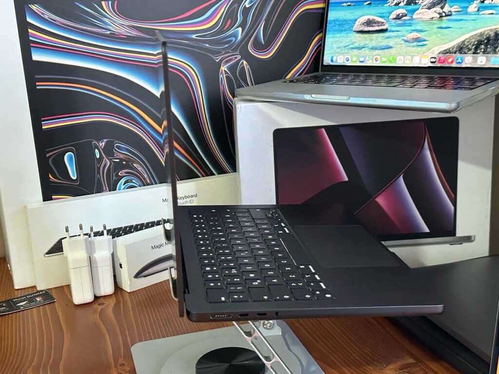 2 yıl Apple türkiye garantili macbook pro M4 çipli 14” 512 gb ssd - 5