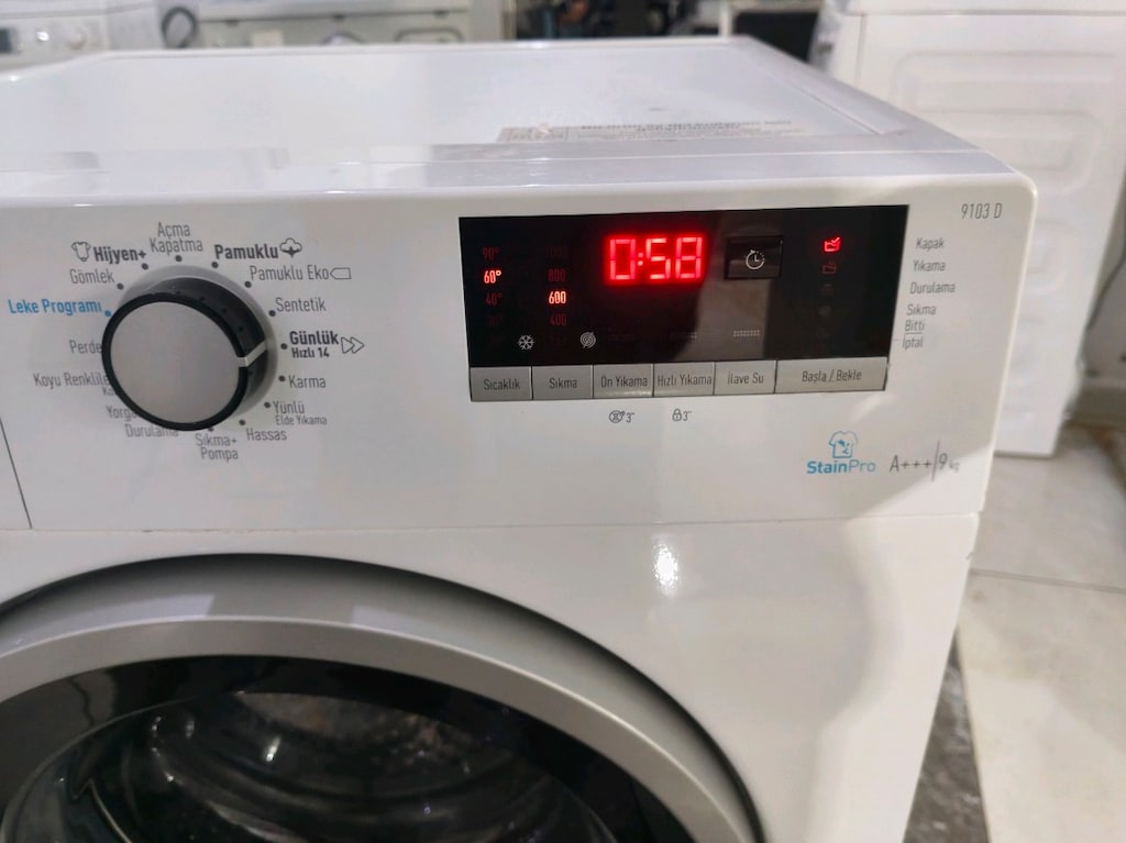 Arçelik 9 kg prosmart A+++ enerji 1000 devir çoktemiz çamaşır makinesi - 4