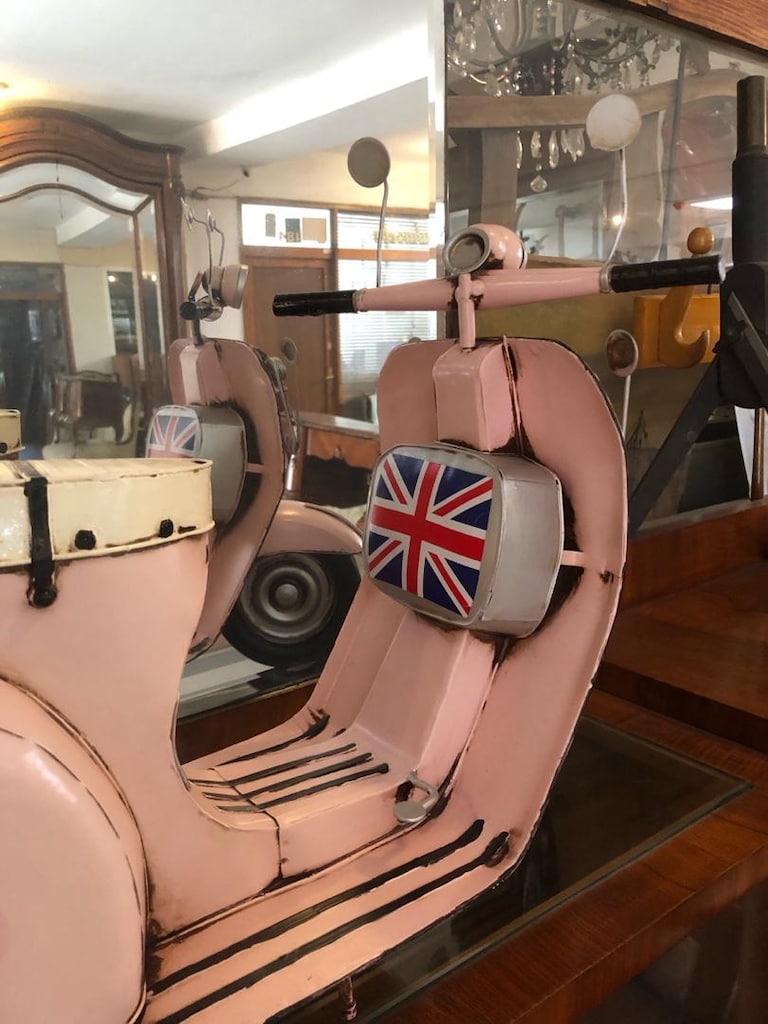 Dekoratif Retro Metal Maket Vespa Scooter Motosiklet Biblo - 9