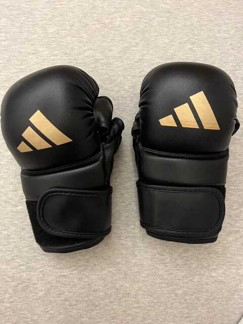 Adidas MMA antrenman eldiveni