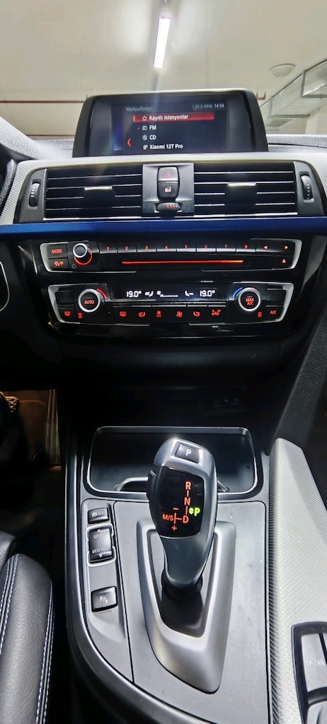 sahibinden BMW 318i Edition M sport 74000km - 3