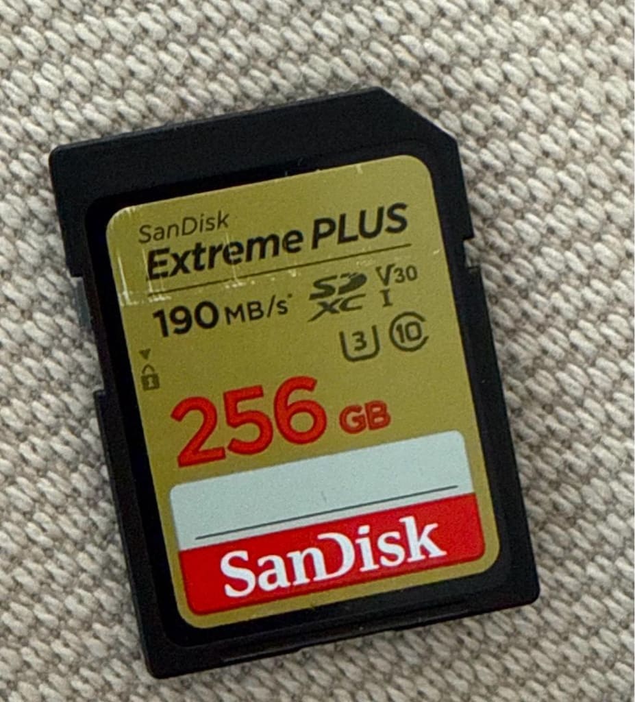* Canon EOS R50 aynasız fotoğraf makinesi - 7